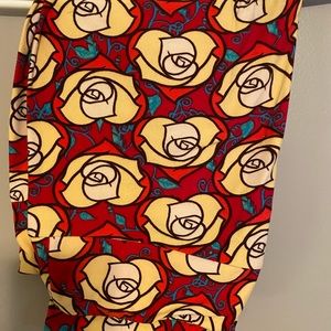 Llr tc rose leggings euc